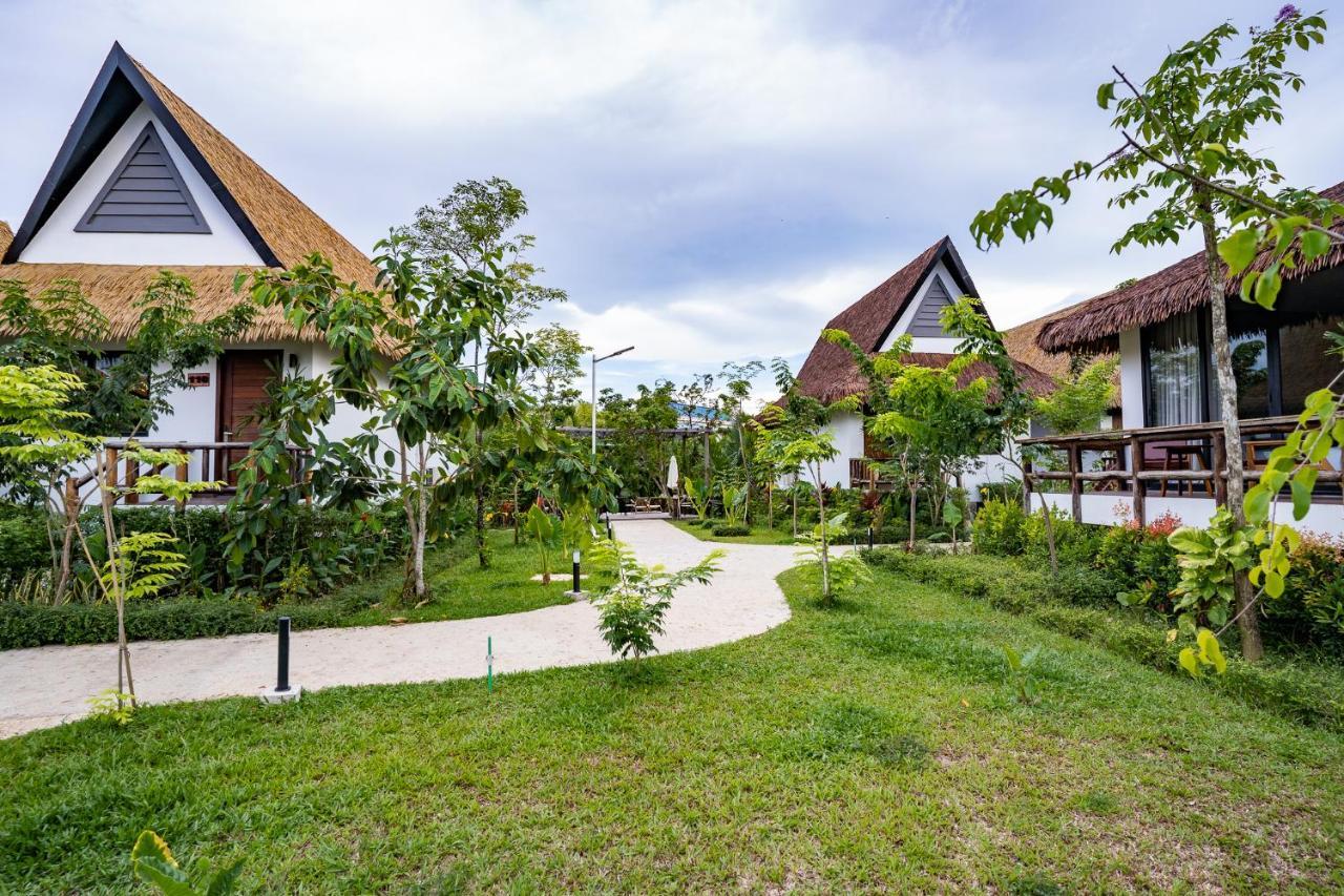 Rivertree Villa & Resort Kampot Exterior foto